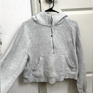 Lululemon Scuba Oversized Half Zip Hoodie in Gray. Size-S/M